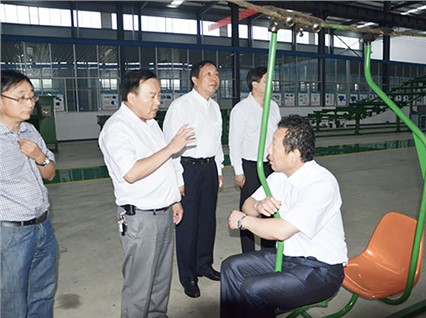 中國(guó)煤炭機(jī)械工業(yè)協(xié)會(huì)理事長(zhǎng)張勇蒞臨我公司檢查、指導(dǎo)工作